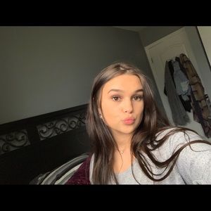 Meet your Posher, Jocelyn